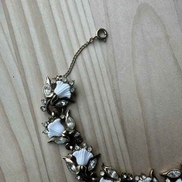 Vintage Hollycraft Bracelet 6.5 Lily of the Valley Rhinestone White Gold Plated